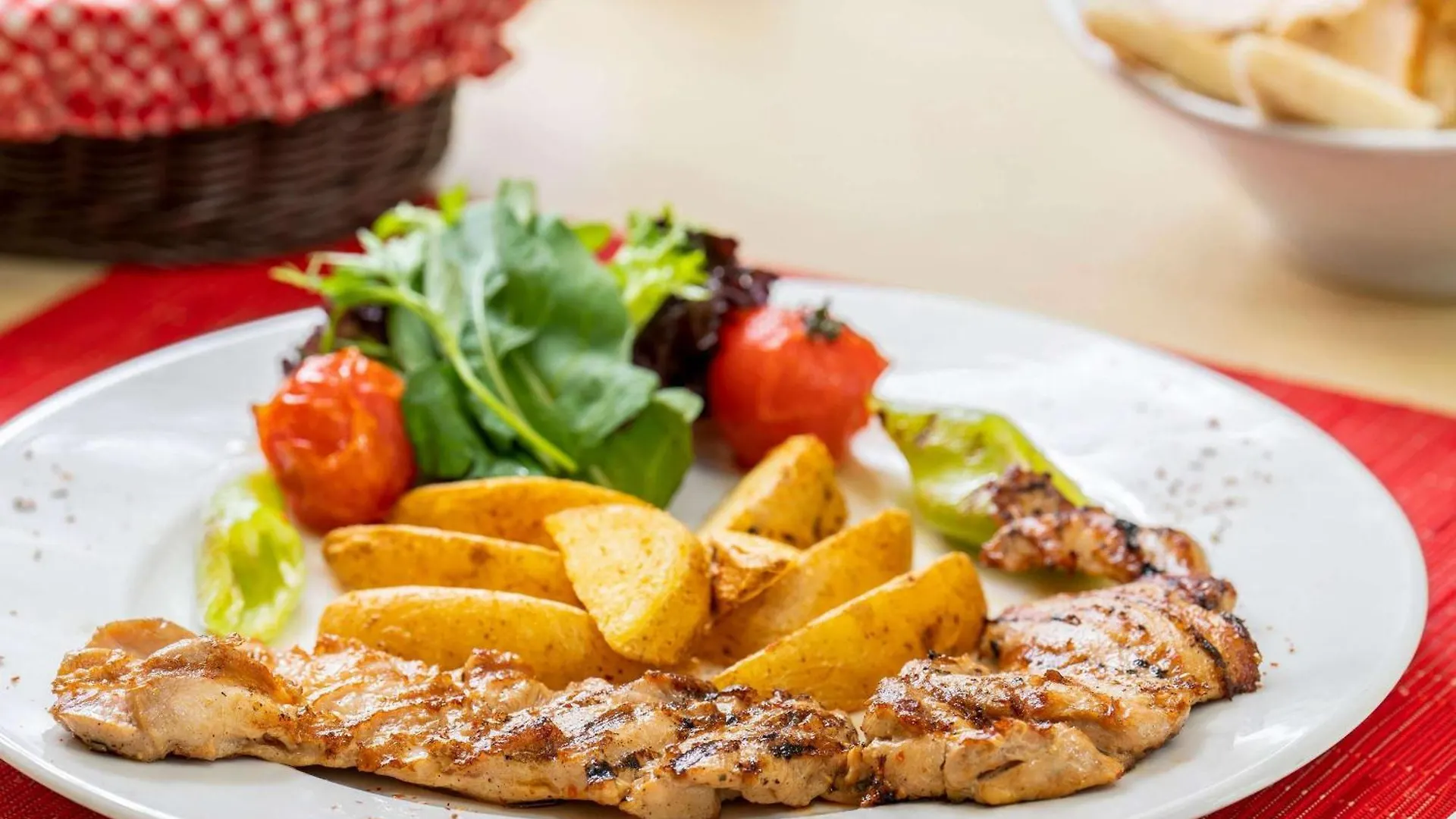 ***  Ibis Izmir Alsancak Hotel Turquia