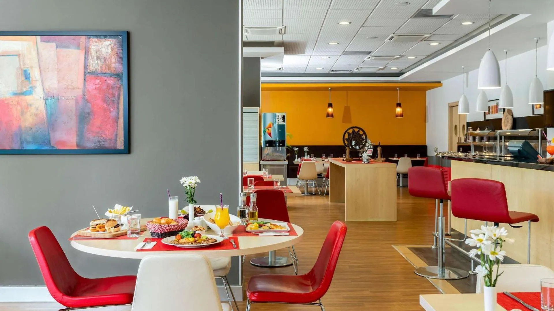 Hotel Ibis Izmir Alsancak 3*,